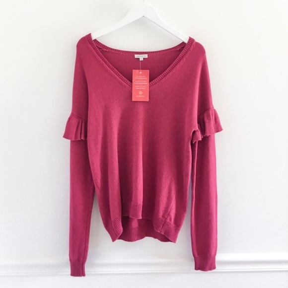 Evereve Sweaters - Jamison Evereve Ruffle Sleeve V Neck Sweater Pink